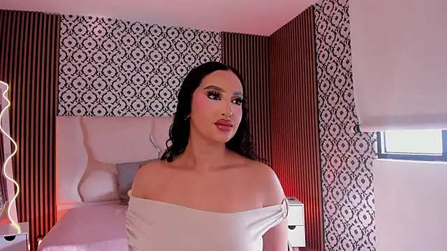 BEELLA_TAY1's Live XXX Chat