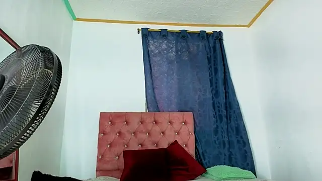 Czat XXX na żywo – alissonandamy