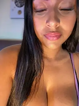 SiennaChalmers' Webcam Show