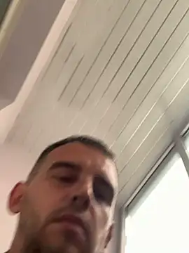 Maxpeins' Live XXX Chat