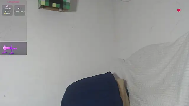 BiirdyDavis' Live XXX Chat