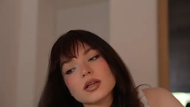 ibiddi Adlı Modelin Canlı XXX Sohbeti