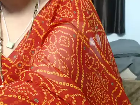 sunitha-3's Live XXX Chat