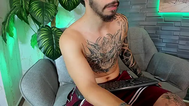 Chatroom XXX en direct de levi_wolf