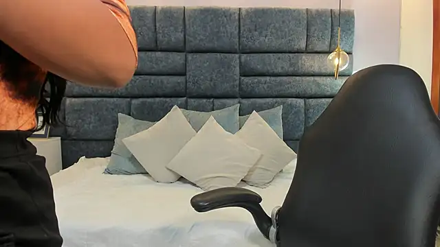 Chat XXX en directo de pirlywild