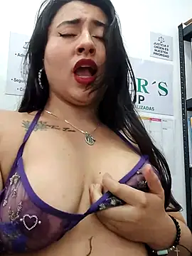 _Sarah-Office1 Live XXX-Chat