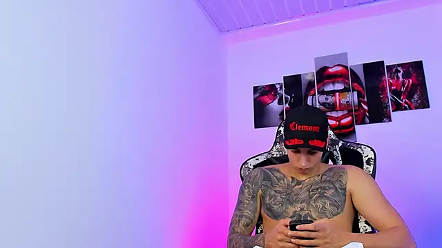 Chat XXX ao vivo de eithan_boy_