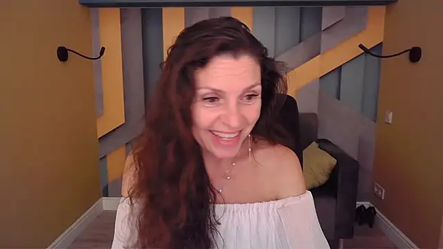 Chat XXX en directo de EllaLong