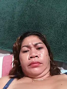 SweetChubbyMommy_02's Live XXX Chat