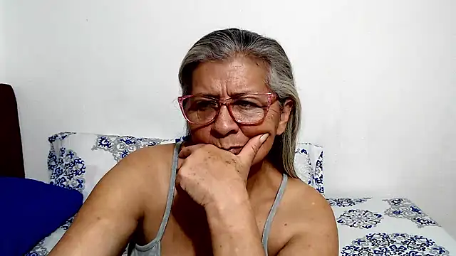 Czat XXX na żywo – candy_mature_