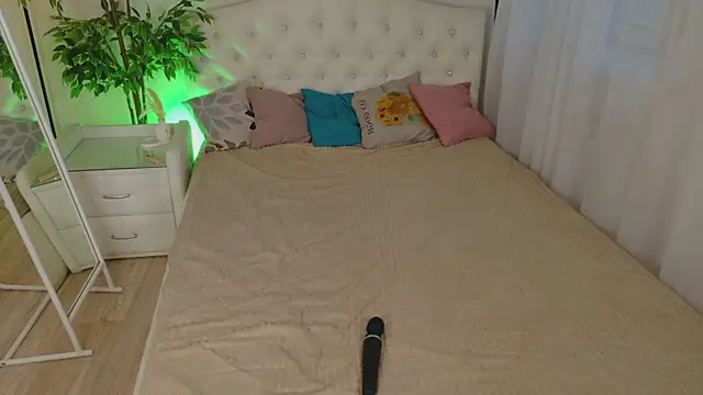 Czat XXX na żywo – Kessi_Sweet