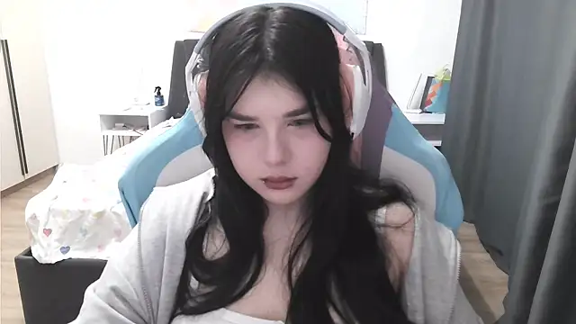 LunarMian Live XXX chat