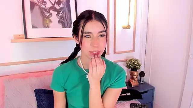 Nanami_ Chat XXX live