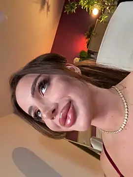AshleySinn 现场XXX聊天