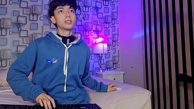 Twink_Sebas7 现场XXX聊天