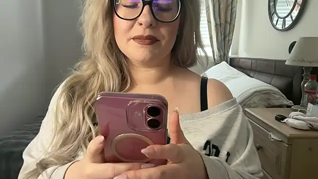 Chat XXX Live IvyWifey