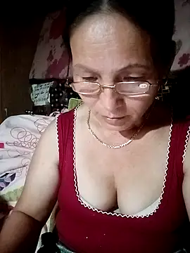 Chat XXX en directo de Cucci07