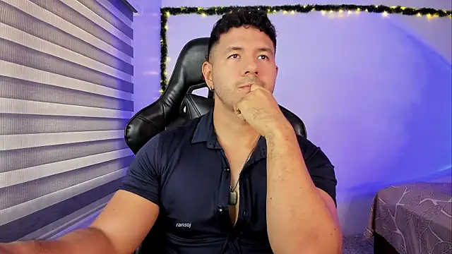XXX chat uživo modela ransoj