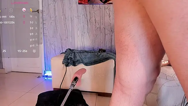 XXX chat uživo modela JUANDIAMONDS98