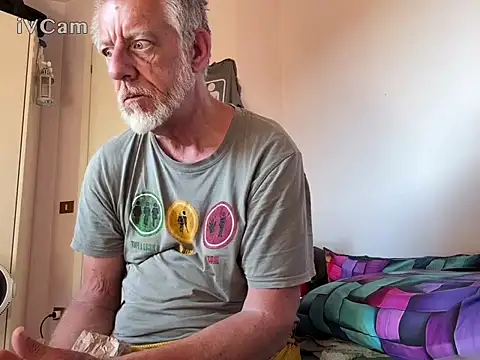 Živý XXX chat PierPesaroX