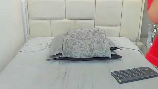 thom_ames 现场XXX聊天