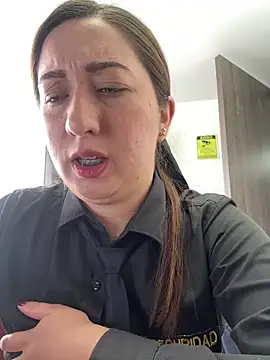 Chat +18 de suzy-111 ao vivo