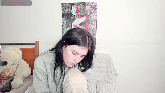 Kira_Devi – Live XXX-chat