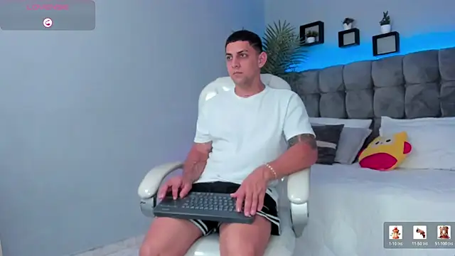 دردشة Alex_cute77 الجنسية المباشرة