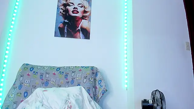 sindy_castro Adlı Modelin Canlı XXX Sohbeti