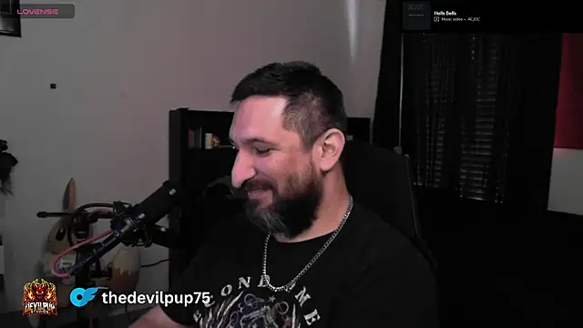 Онлайн чат XXX DevilPup75_