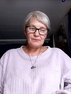 irinamaux's Live XXX Chat