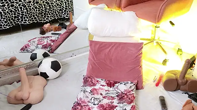 Živý XXX chat Anaa_Bellaa