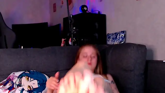 Chat +18 de CassidyKiss ao vivo