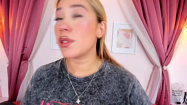 Chat XXX en directo de Lannajansen
