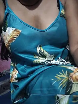 Chat +18 de Nilam_cute ao vivo