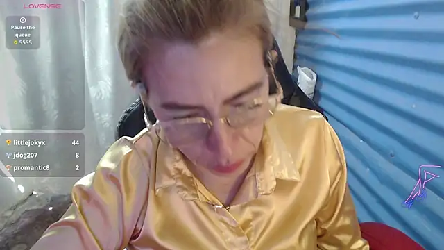 Chayla_Ruiz – Naživo XXX chat