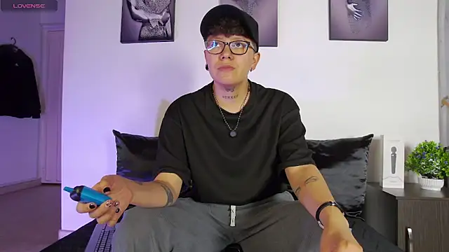 alex_noa Chat XXX in diretta