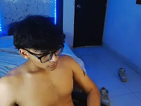 Mr_yisuzz Obrolan Langsung XXX