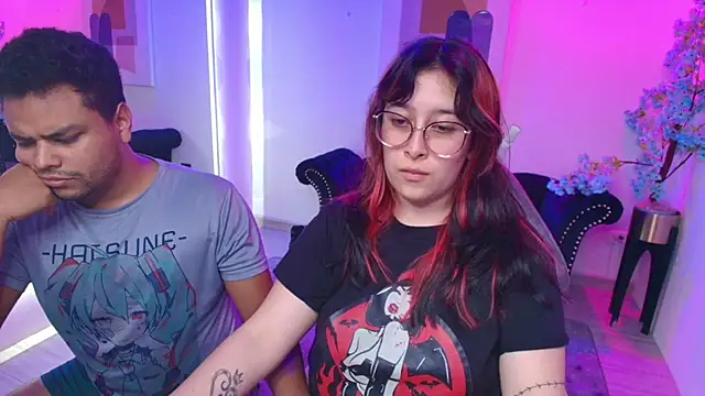 צ'אט XXX בשידור חי של TarlyWho