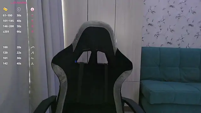 LeisaHopperstad's Live XXX Chat