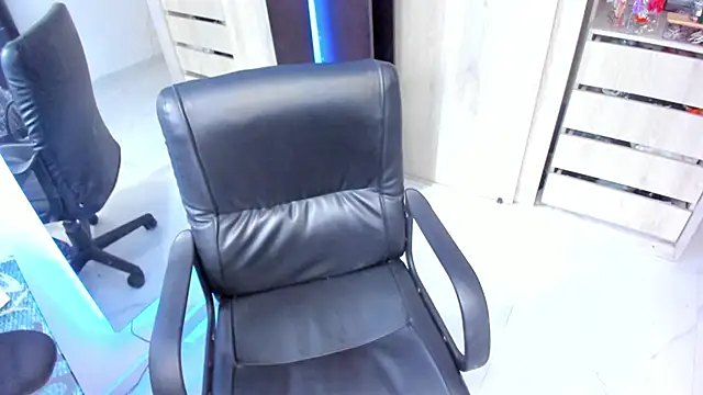 Chat XXX en directo de BellaFlaming