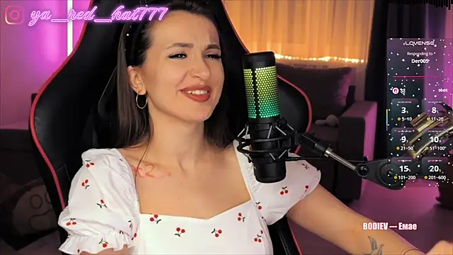 -RED_HAT- Chat XXX in diretta