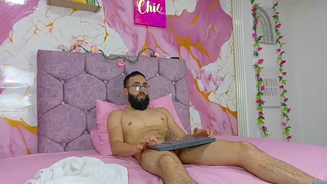 ObsessionRoom's Live XXX Chat