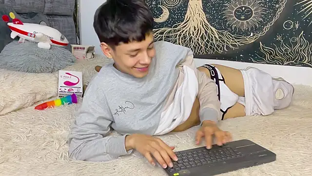 Andy_Belier23's Live XXX Chat
