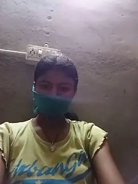 Tiyaasan Live XXX chat