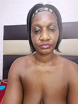 Chat XXX ao vivo de BLACKGODDESS78