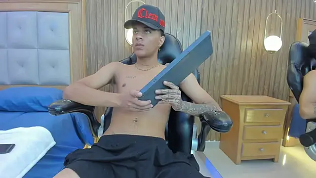 Mael_Jason live XXX chat