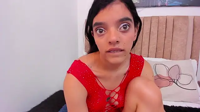 Thalia_parkerr_'s Live XXX Chat