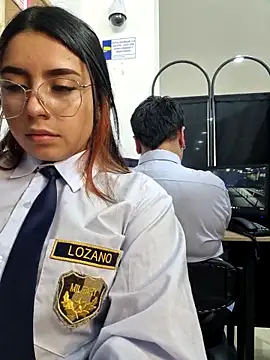 Angela__05 XXX чат на живо