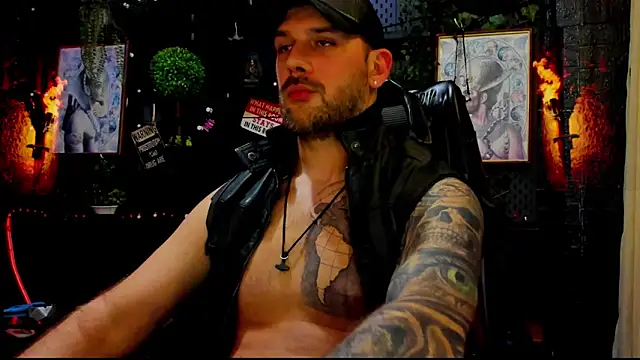 LexHardy – Naživo XXX chat